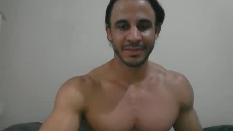 Snapshot of latino_rodri chatting on May 13, 5:54 pm latino_rodri online show from May 13, 5:54 pm