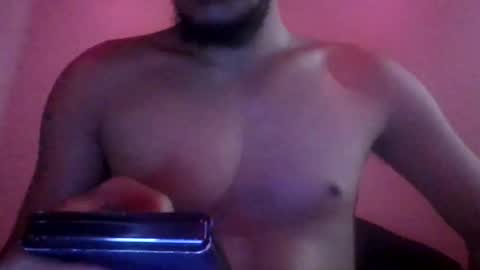 Snapshot of latinobooty66 chatting on November 10, 12:15 pm latinobooty66 online show from November 10, 12:15 pm