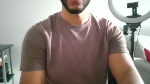 Snapshot of latinromeo1a chatting on November 25, 3:01 pm latinromeo1a online show from November 25, 3:01 pm