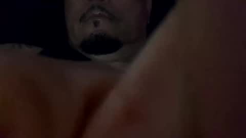 Snapshot of latn_73 chatting on December 8, 9:19 pm Mexakin online show from December 8, 9:19 pm