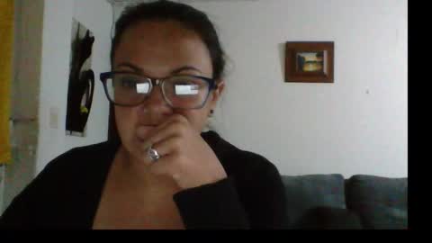 Laura online show from March 5, 11:34 pm