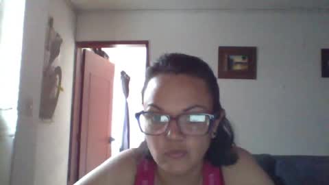 Laura online show from June 5, 2:56 pm