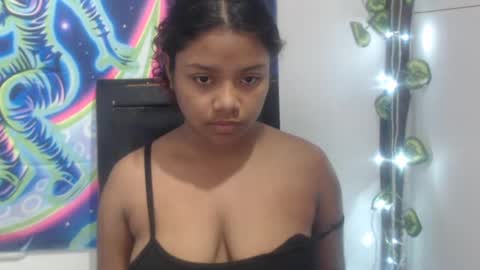 lau sofia21 online show from August 8, 1:02 pm