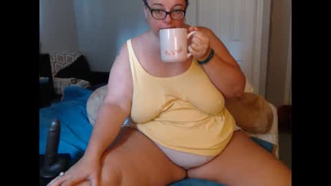 LauLauMa online show from September 14, 3:22 pm