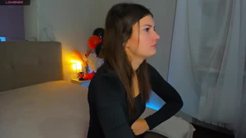 Laura online show from October 27, 6:17 am