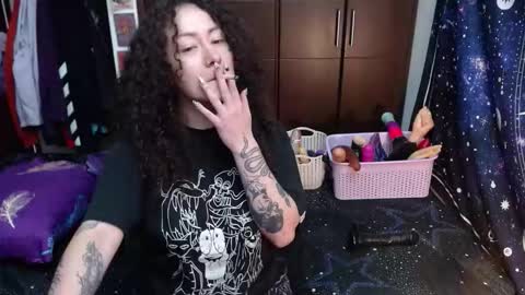  Wen  online show from October 30, 5:24 pm