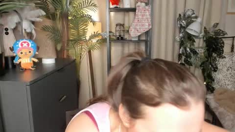 Snapshot of laura_mutti chatting on March 22, 3:48 pm Samantha online show from March 22, 3:48 pm