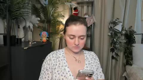 Snapshot of laura_mutti chatting on May 24, 3:50 pm Samantha online show from May 24, 3:50 pm