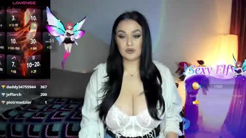 Laura online show from February 24, 8:58 pm