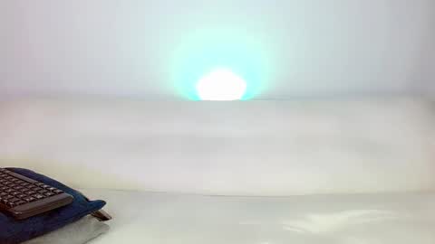 Laura online show from March 12, 2:52 am