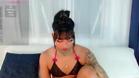 Laura online show from May 28, 5:27 am