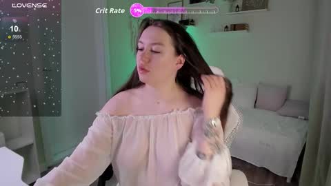 Snapshot of lauraa_collins chatting on March 14, 1:12 am kate online show from March 14, 1:12 am