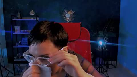 Snapshot of lauradavidsons chatting on November 22, 2:32 am lauradavidsons online show from November 22, 2:32 am