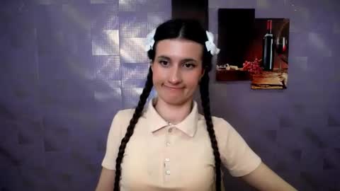 Laura online show from March 30, 12:28 pm