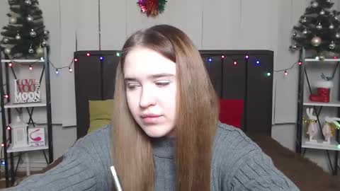 LauraHlot online show from December 27, 10:59 pm