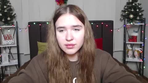 LauraHlot online show from December 30, 4:09 am