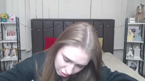 LauraHlot online show from October 7, 5:21 pm
