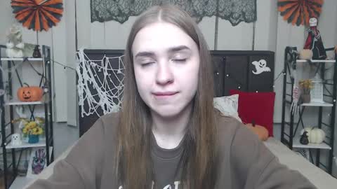 LauraHlot online show from October 20, 7:03 pm