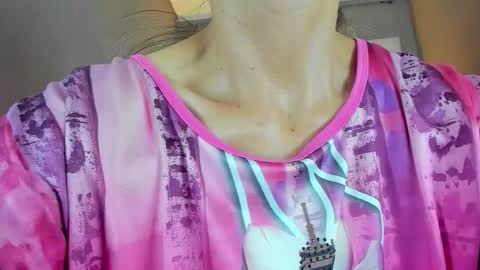 Laura Sofia online show from February 6, 3:59 pm