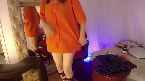 Laura Sofia online show from April 5, 10:34 am