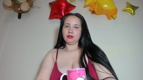 laureen777 online show from March 2, 12:01 pm