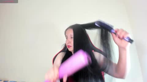 Snapshot of laureen777 chatting on October 28, 2:26 am laureen777 online show from October 28, 2:26 am