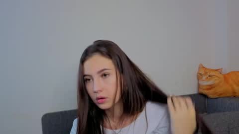 Monica online show from October 22, 6:35 am