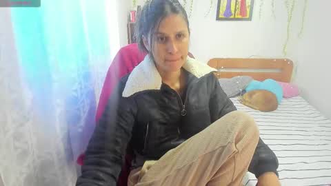 Lauren Independent model online show from October 29, 3:25 pm