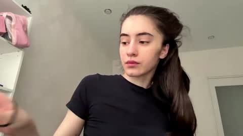 Snapshot of laurenadupuy chatting on July 6, 1:19 pm laurenadupuy online show from July 6, 1:19 pm