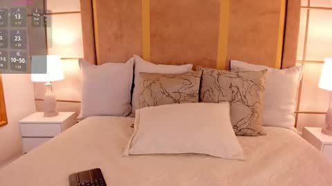    online show from March 10, 11:10 pm