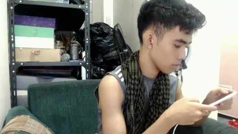 laurence_cuttieguyhere online show from July 4, 6:41 am