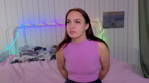 Victoria online show from December 17, 9:15 am