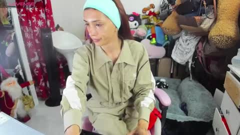 SF online show from December 25, 3:28 pm