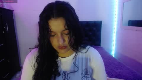 laurenkenner28_ online show from October 6, 7:00 pm