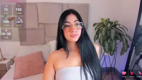 laurenn_smitth online show from October 2, 1:18 pm