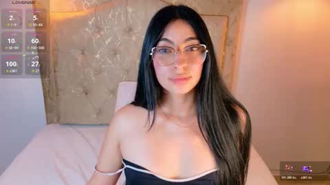 laurenn_smitth online show from March 5, 2:13 pm