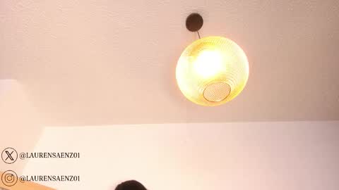 Lauren Saenz online show from November 26, 12:06 pm