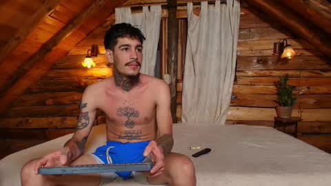 Lauren and Cristopher online show from February 1, 4:00 am