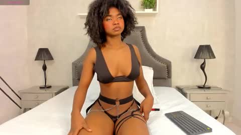 Lauren  online show from October 28, 2:42 pm