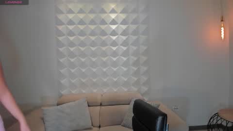 Laurent Rosse  online show from November 29, 7:28 pm