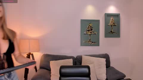 Laurent Rosse  online show from February 21, 8:10 pm