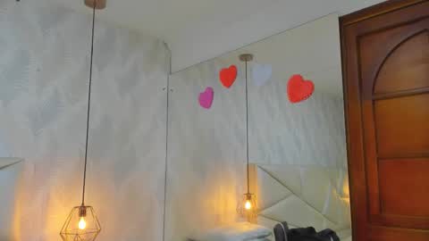 Laurent online show from November 20, 10:37 am