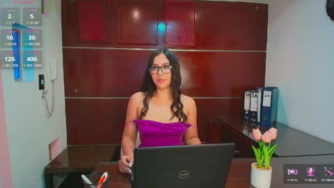 lauri online show from April 13, 9:53 pm