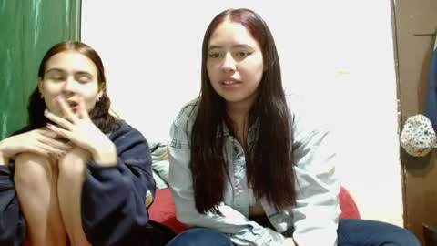 lauxury_d online show from June 6, 3:44 am