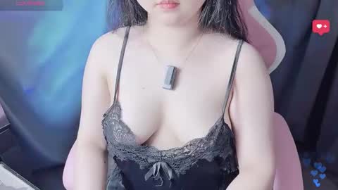 Tina online show from February 9, 5:50 pm