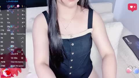 Snapshot of lavender_02 chatting on May 16, 12:51 am Tina online show from May 16, 12:51 am
