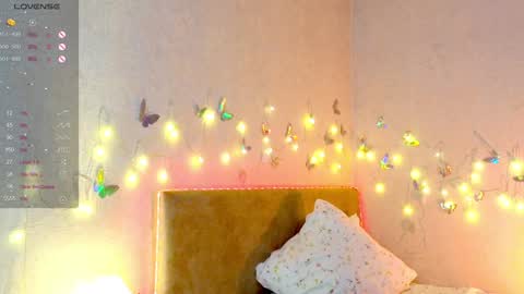 Snapshot of lavenderlav chatting on January 8, 2:25 pm Melissa online show from January 8, 2:25 pm