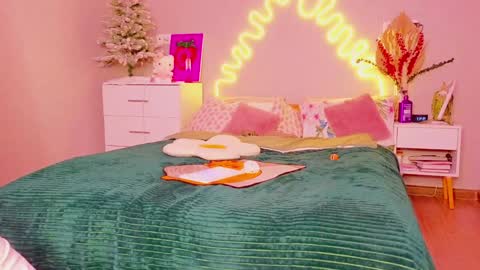 Snapshot of lavenderlav chatting on January 28, 4:41 pm Melissa online show from January 28, 4:41 pm