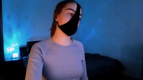 Lavinda online show from November 10, 11:31 am