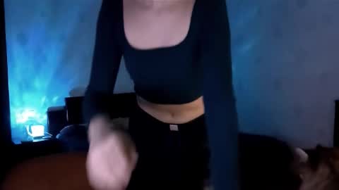 Lavinda online show from November 28, 8:06 am